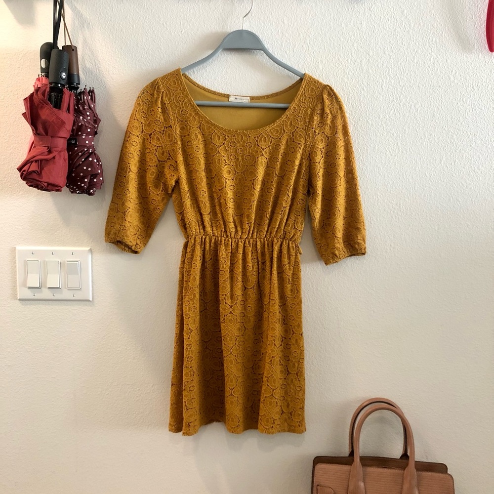 EUC XS Nordstrom Lace Dress